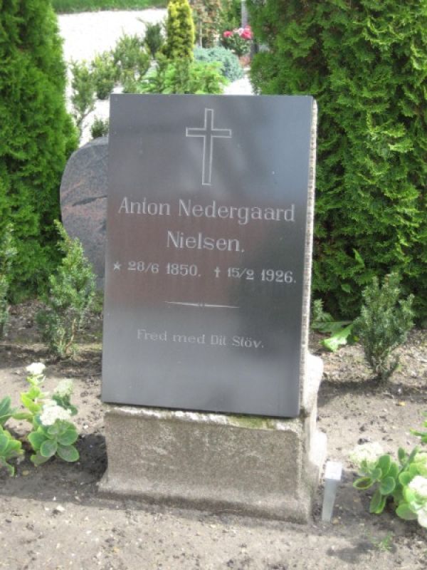 Anton Nedergaard Nielsen.jpg